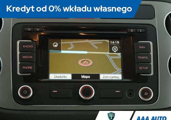 Volkswagen Tiguan cena 38000 przebieg: 233289, rok produkcji 2009 z Międzylesie małe 232